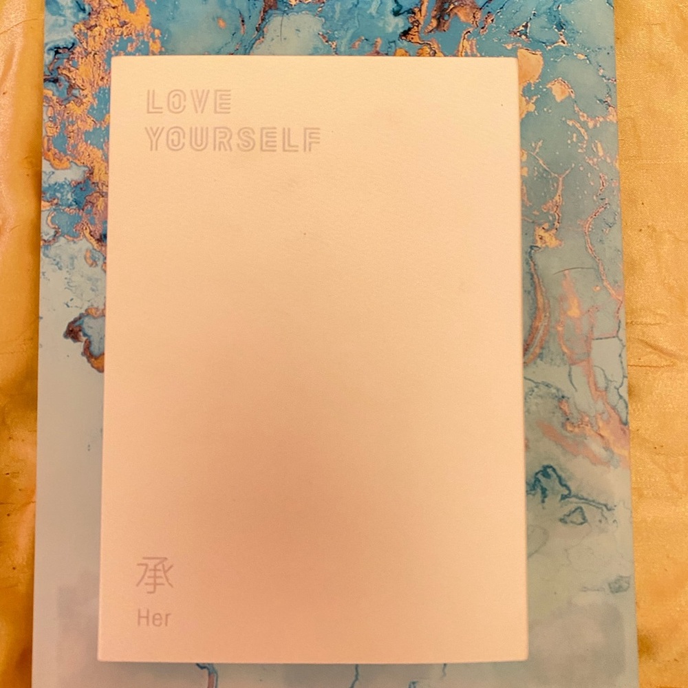 BTS Love Yourself Album Version “O”